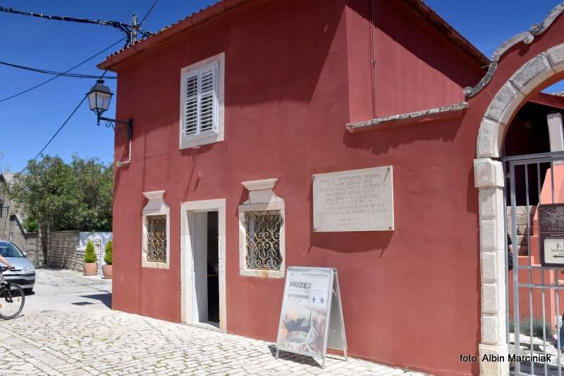 Nin romantyczne miasto w Europie 15