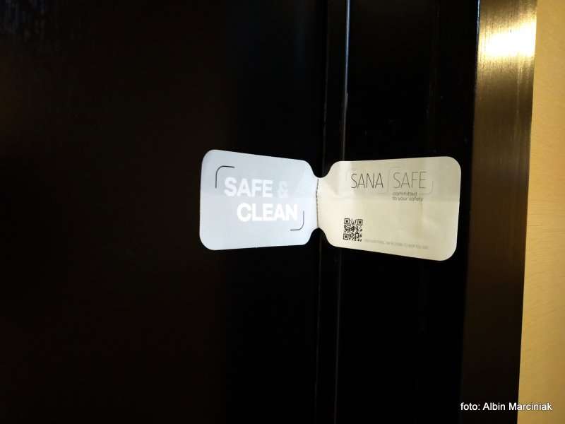 procedury Covid w transporcie i pobycie foto Albin Marciniak 6