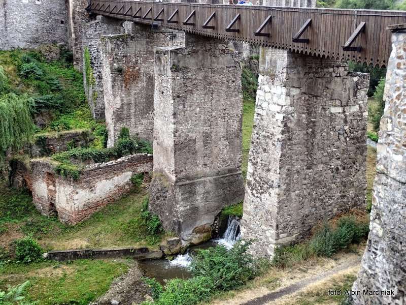 Zamek Drakuli w Hunedoarze Zamek Hunedoara 3