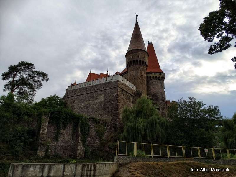 Zamek Drakuli w Hunedoarze Zamek Hunedoara 41