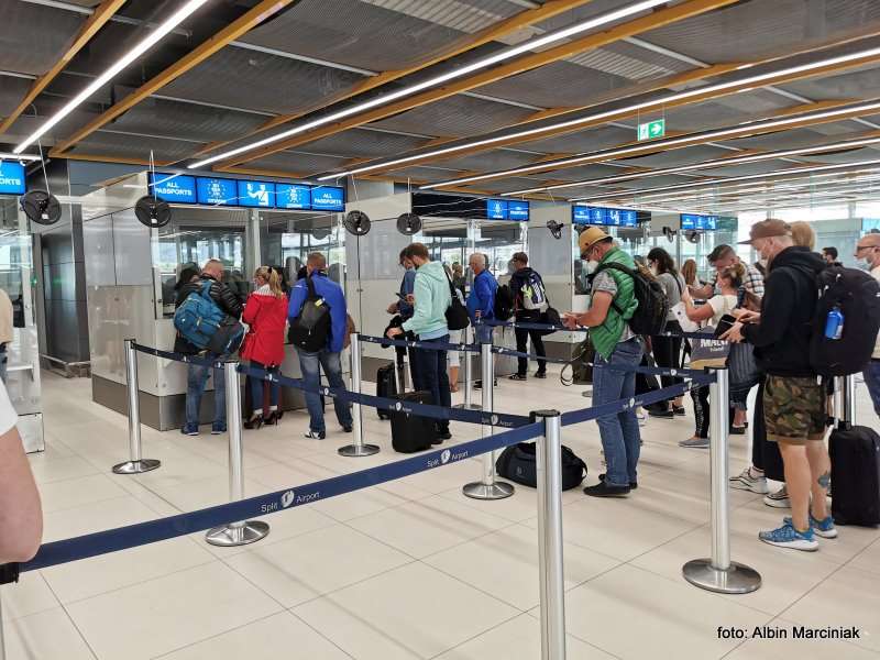 nowe zasady dla osób przylatujących do Polski 7