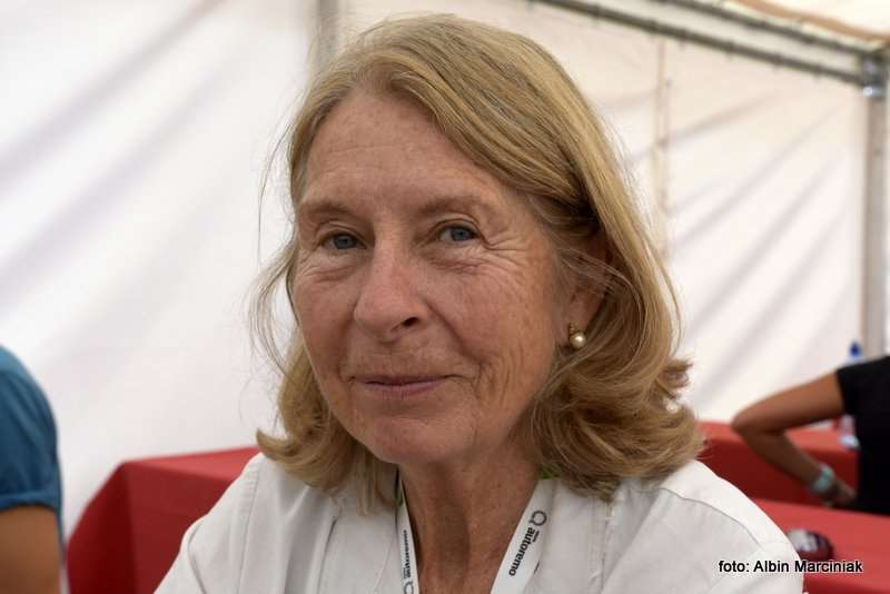 15 Bernadette Mcdonald 2