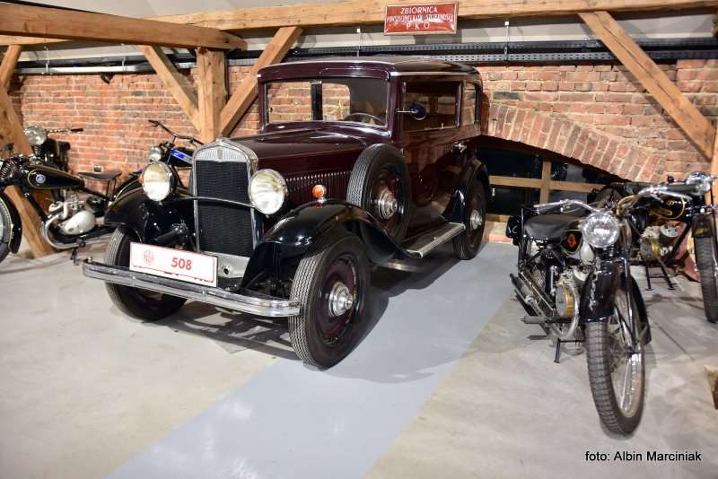 Muzeum Motoryzacji na zamku Topacz 12