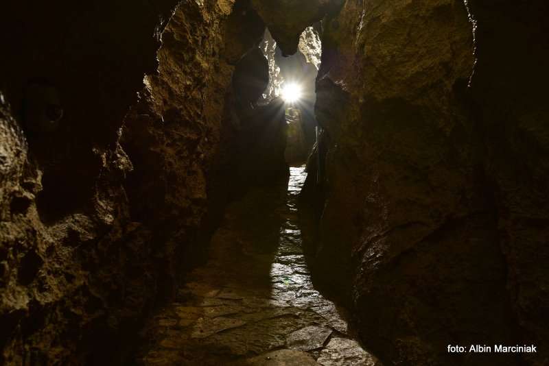 Jaskinia na Kadzielni Kielce 19
