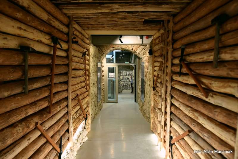 Podziemna trasa turystyczna pod budynkiem starostwa w Olkuszu 30