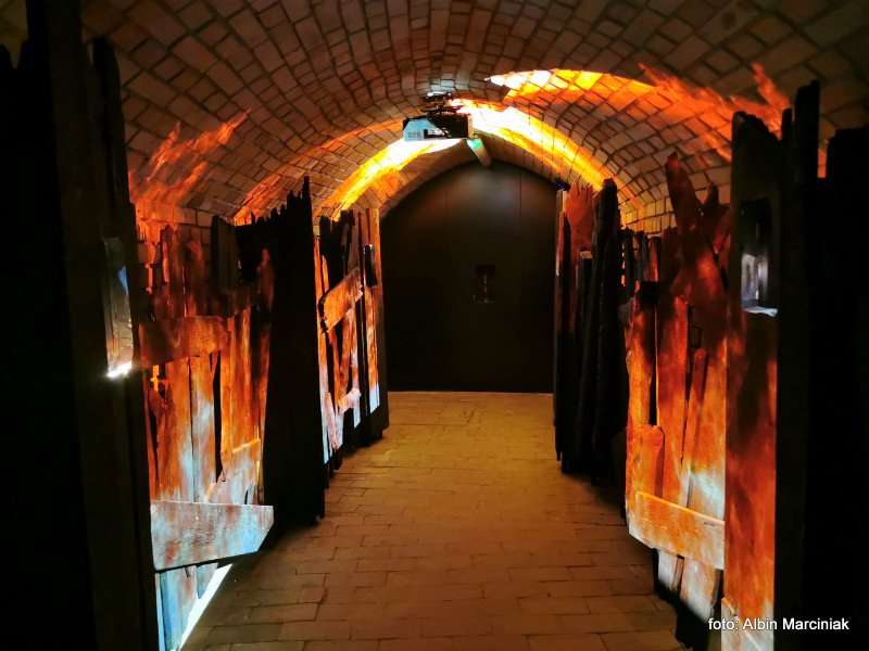 Rzeszowskie Piwnice podziemna trasa turystyczna 28