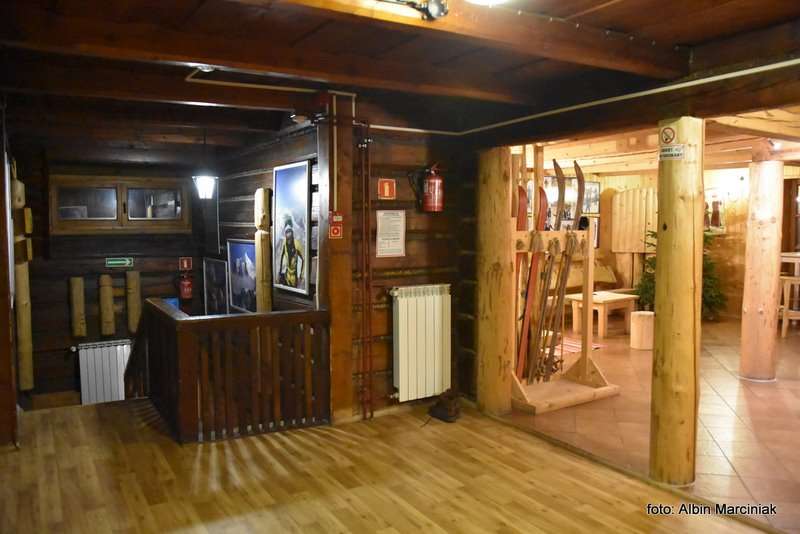 Schronisko Górskie PTTK na Hali Ornak 4