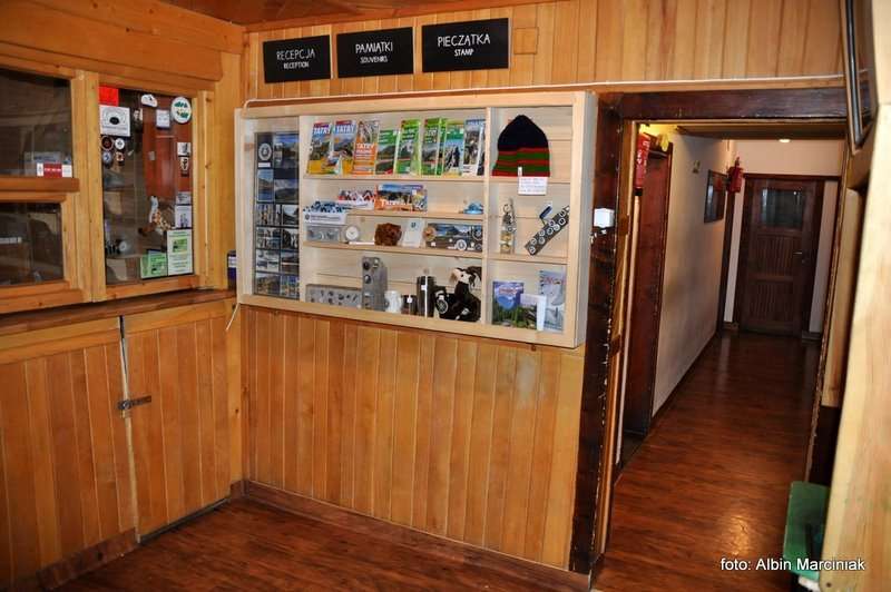 Schronisko w Dolinie Pięciu Stawów Polskich 148
