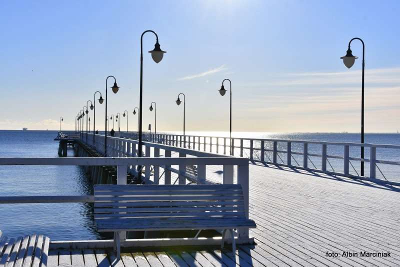 https://klubpodroznikow.com/images/stories/WODA/Molo_w_Gdyni_Or%C5%82owie/Molo_Gdynia_Or%C5%82owo_Ba%C5%82tyk_5.JPG
