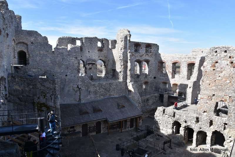 Zamek Ogrodzieniec 35