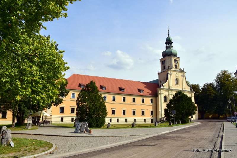 Pocysterski Zespół Klasztorno Pałacowy w Rudach 18