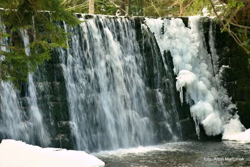 Dziki wodospad na Łomnicy w KARPACZU 8