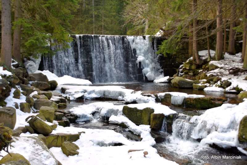 Dziki wodospad na Łomnicy w KARPACZU 9