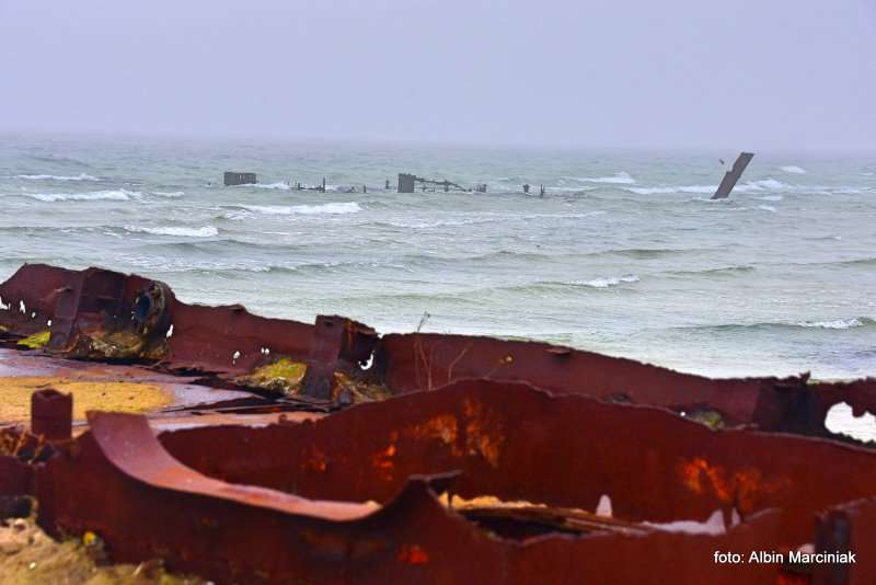 Wrak statku ORP Wicher II oraz ORP Grom II na Helu 26